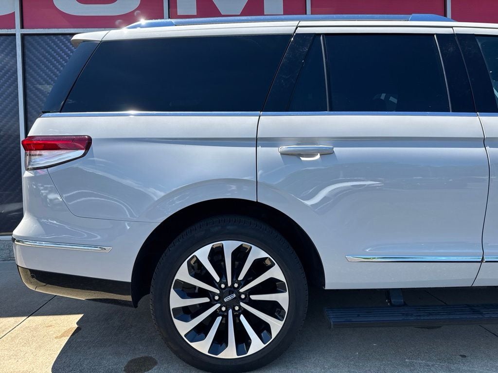 2023 Lincoln Navigator Reserve