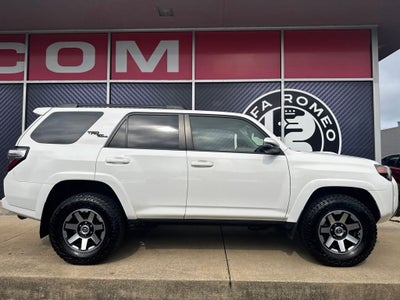 2020 Toyota 4Runner TRD Off-Road Premium