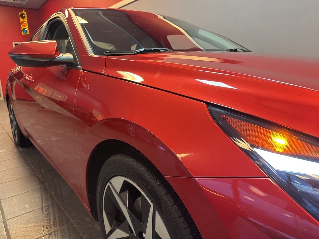 2021 Hyundai Elantra Limited