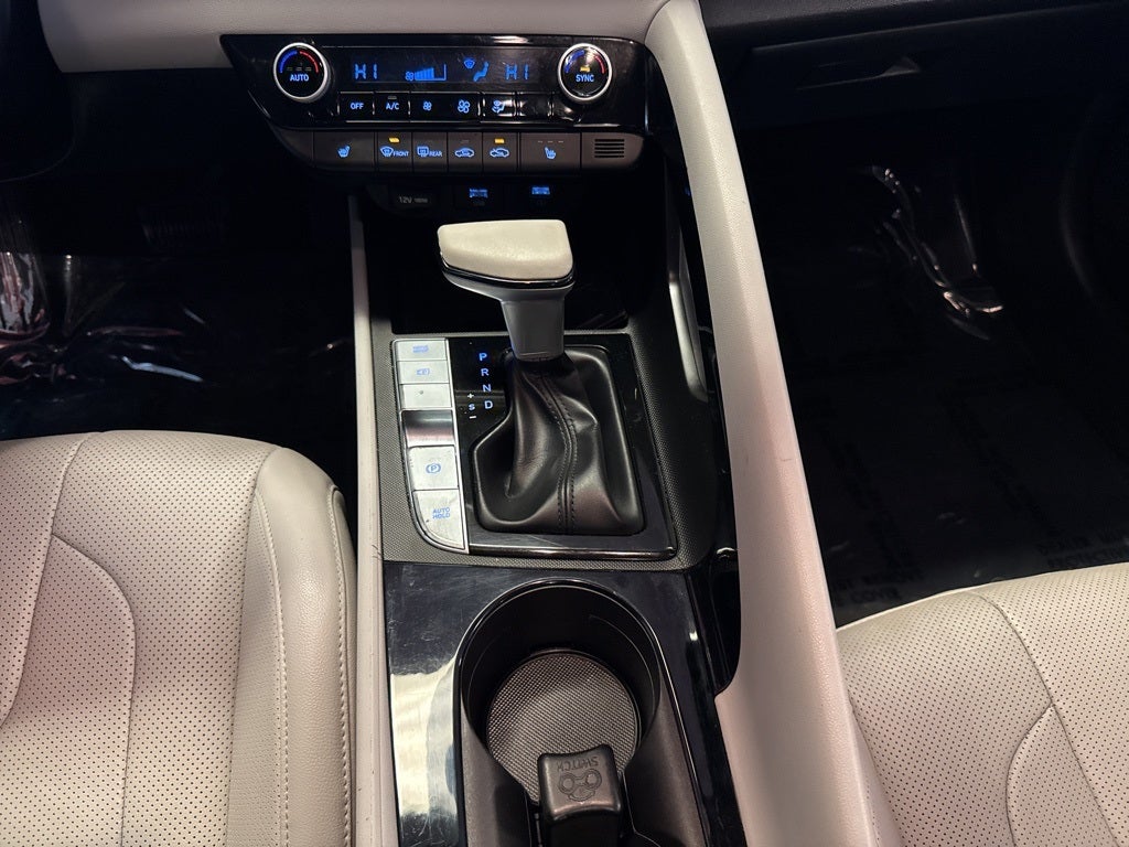 2021 Hyundai Elantra Limited