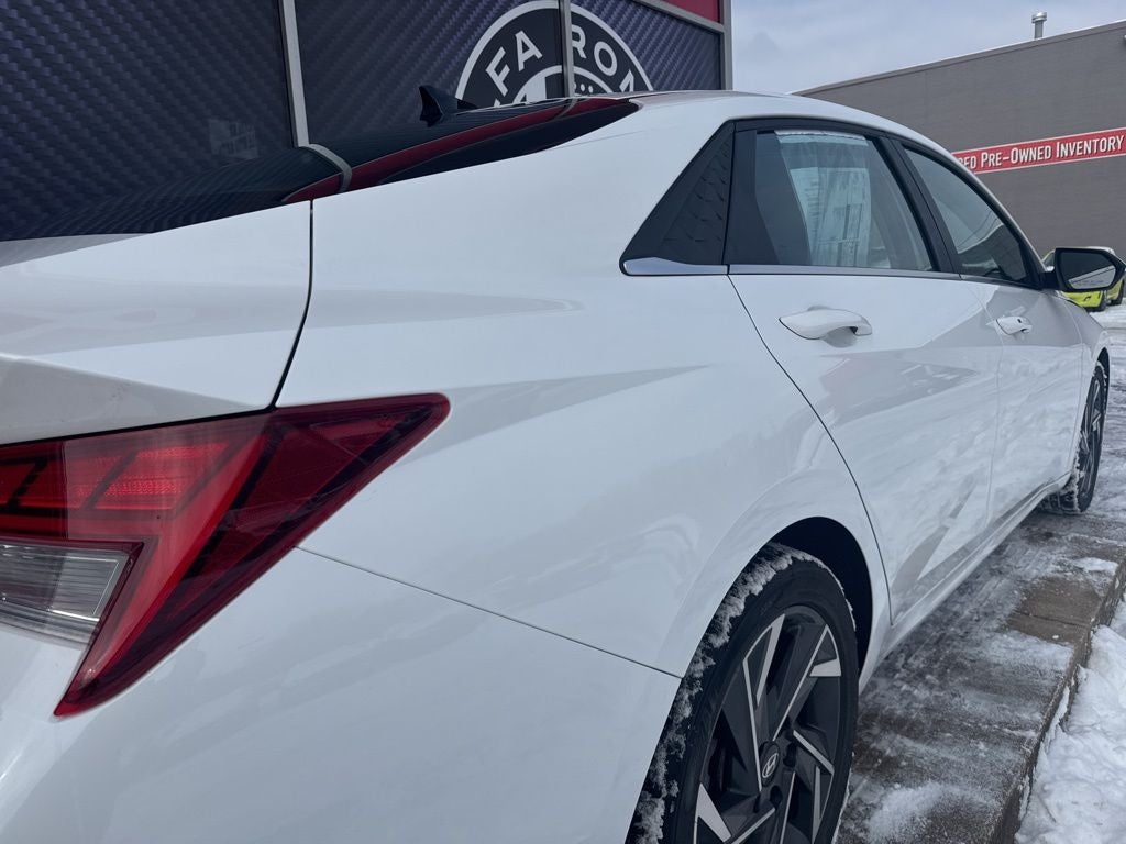 2024 Hyundai Elantra SEL