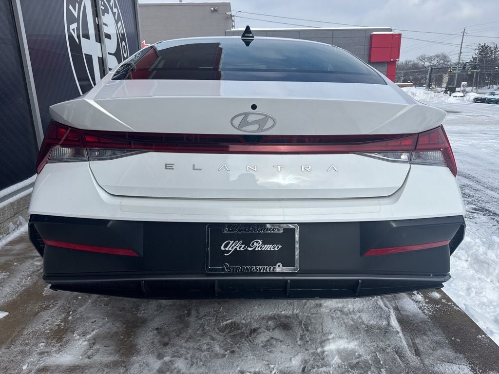 2024 Hyundai Elantra SEL