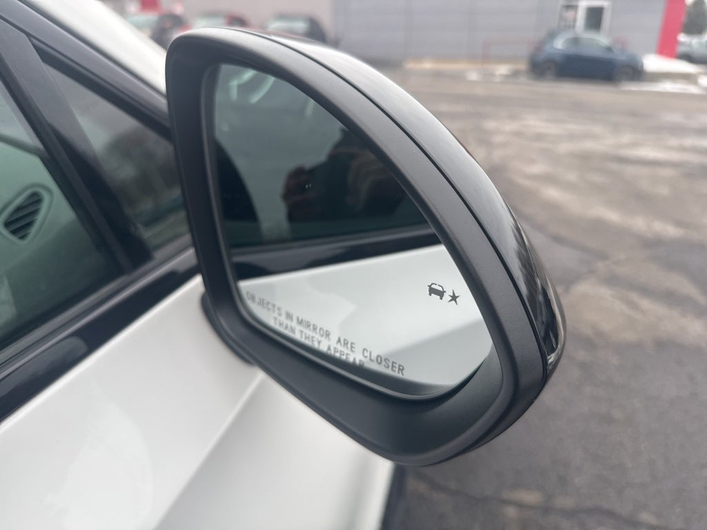 2021 Buick Envision Essence AWD