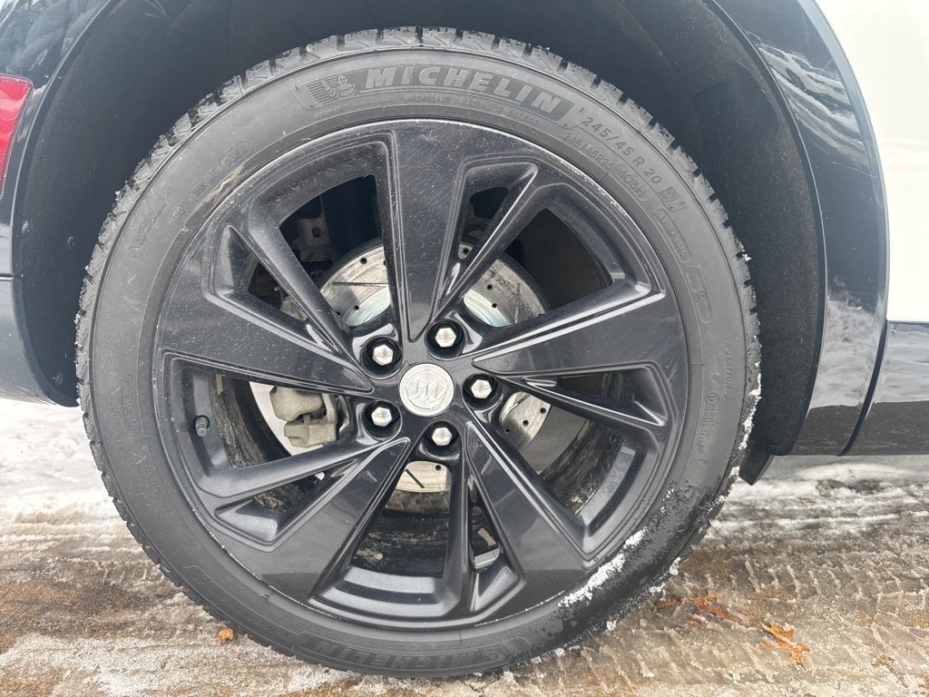 2021 Buick Envision Essence AWD