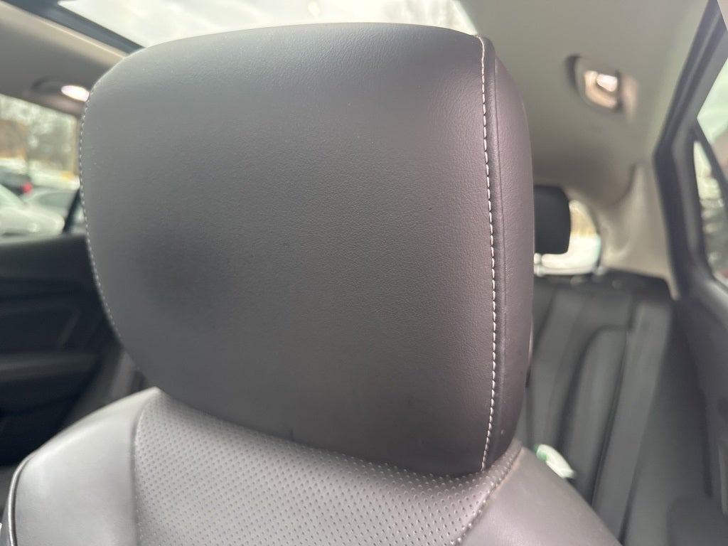 2021 Buick Envision Essence AWD