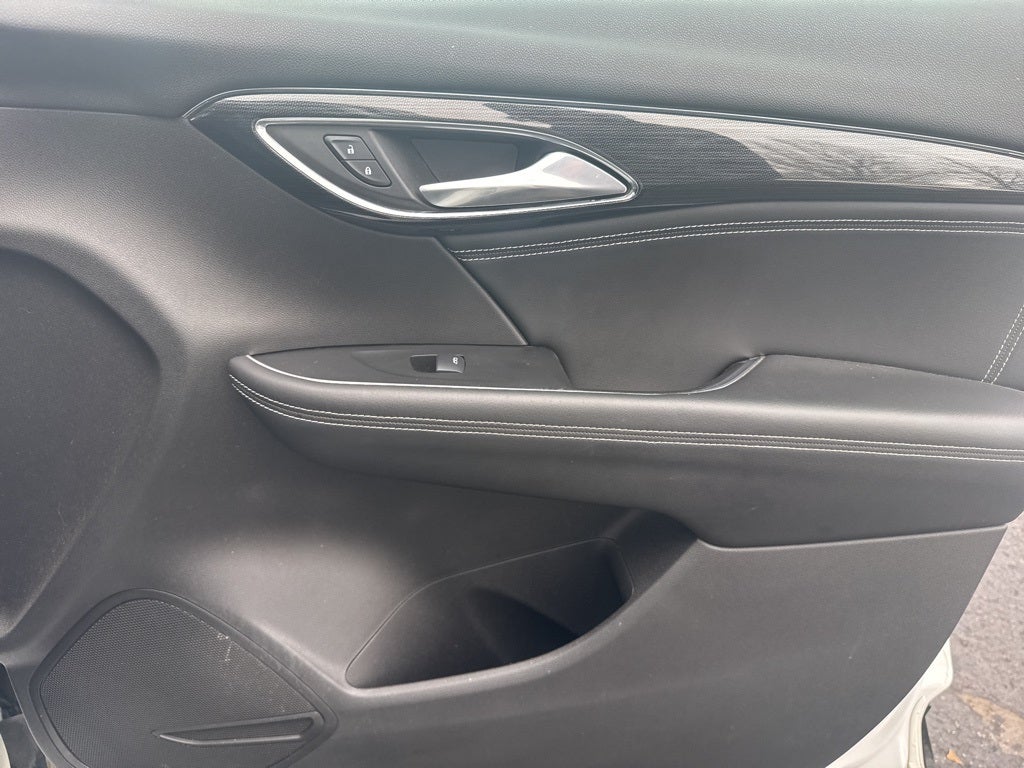 2021 Buick Envision Essence AWD