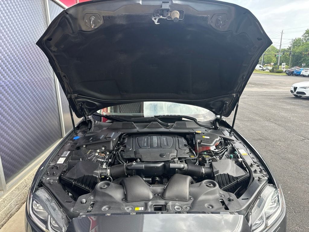 2017 Jaguar XJ XJL Portfolio