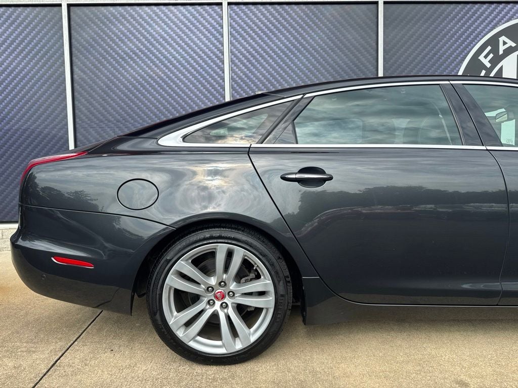 2017 Jaguar XJ XJL Portfolio