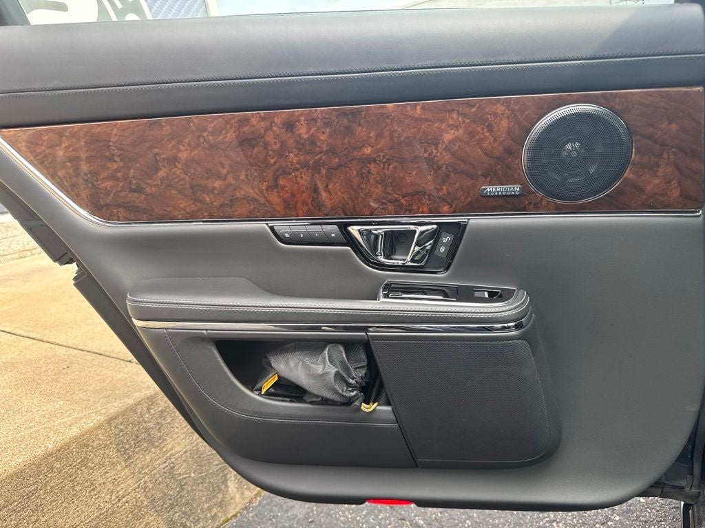 2017 Jaguar XJ XJL Portfolio