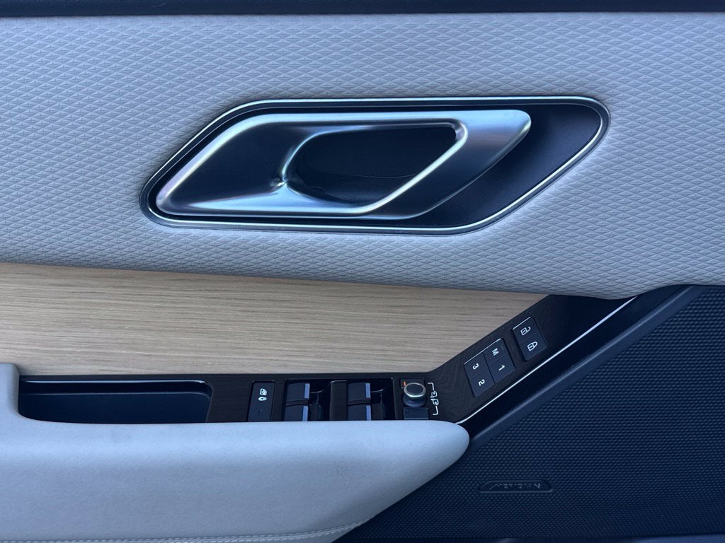2023 Land Rover Range Rover Velar R-Dynamic S