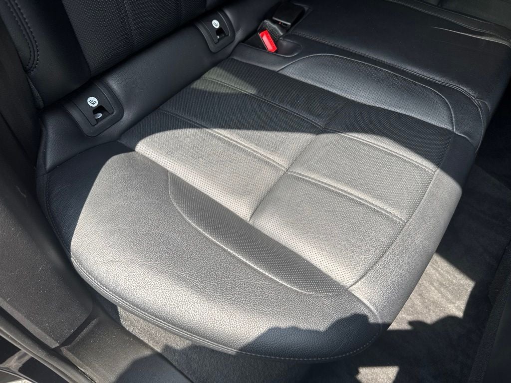 2020 Land Rover Range Rover Evoque R-Dynamic SE