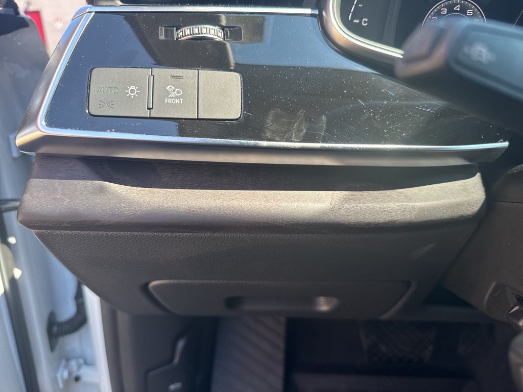 2023 Audi Q8 55 Premium quattro