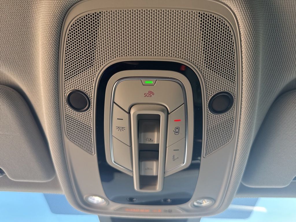 2023 Audi Q8 55 Premium quattro