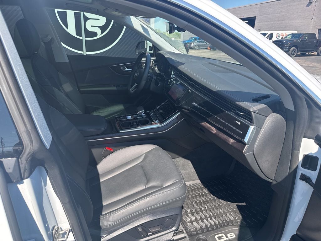 2023 Audi Q8 55 Premium quattro