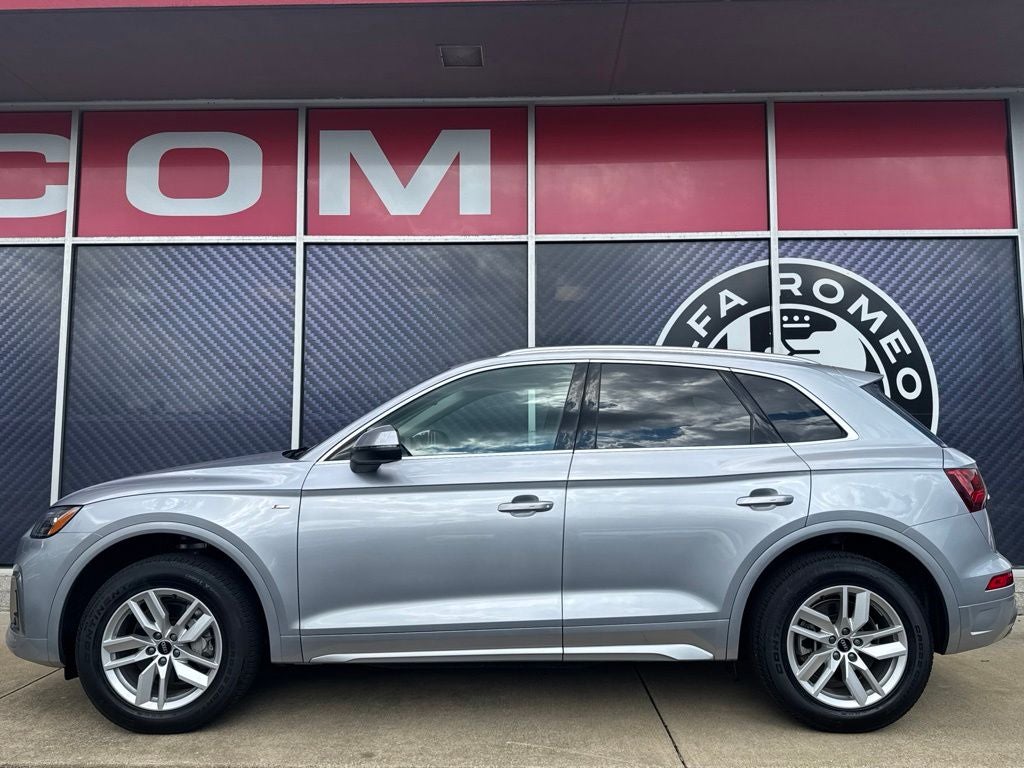 2023 Audi Q5 45 S line Premium quattro