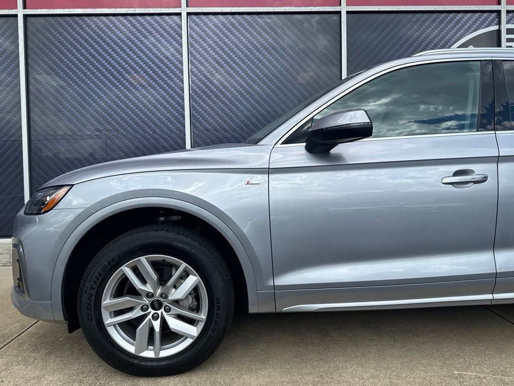 2023 Audi Q5 45 S line Premium quattro