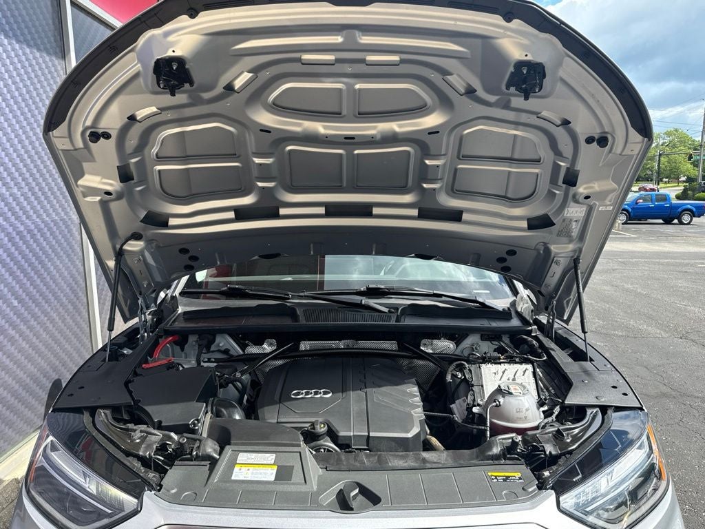 2023 Audi Q5 45 S line Premium quattro
