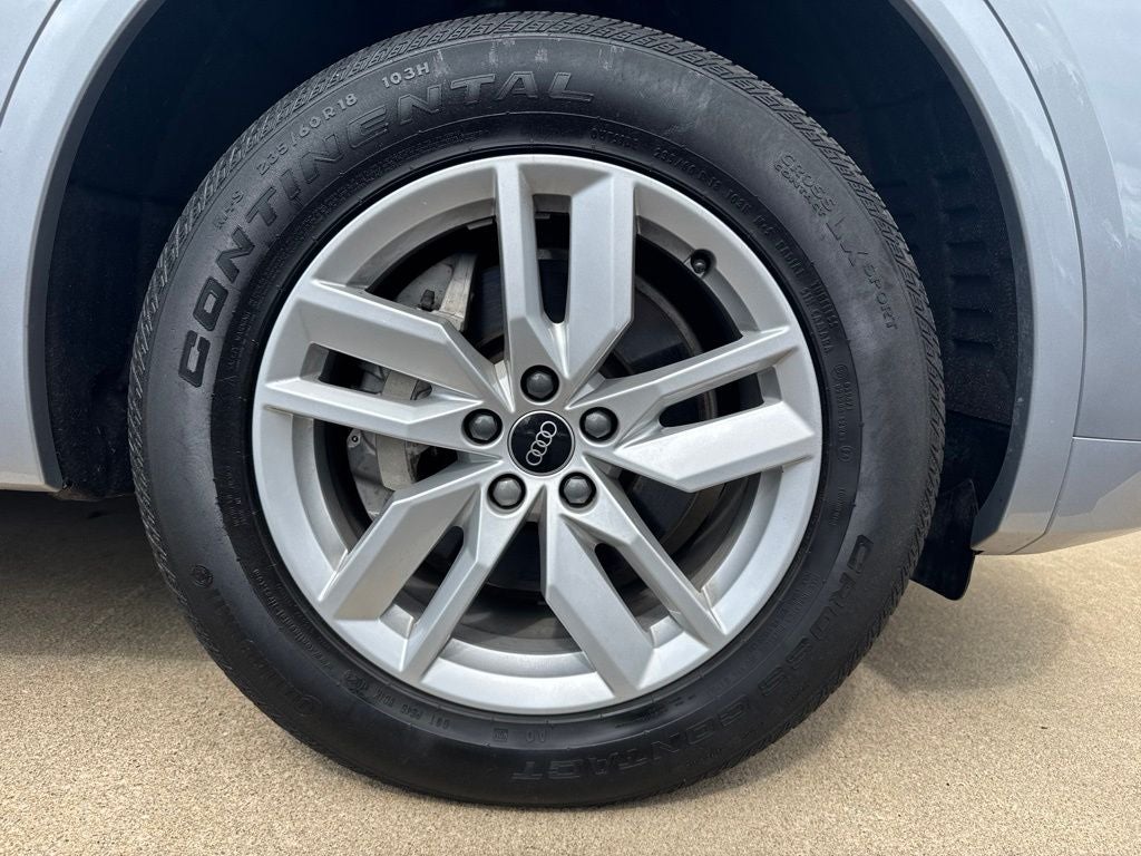 2023 Audi Q5 45 S line Premium quattro