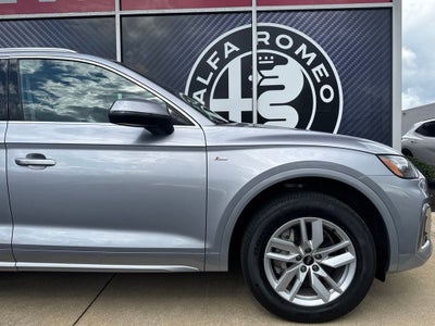 2023 Audi Q5 45 S line Premium quattro