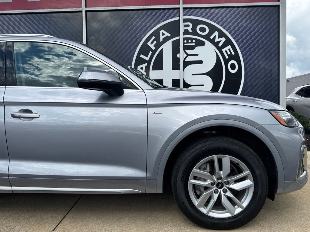 2023 Audi Q5 45 S line Premium quattro