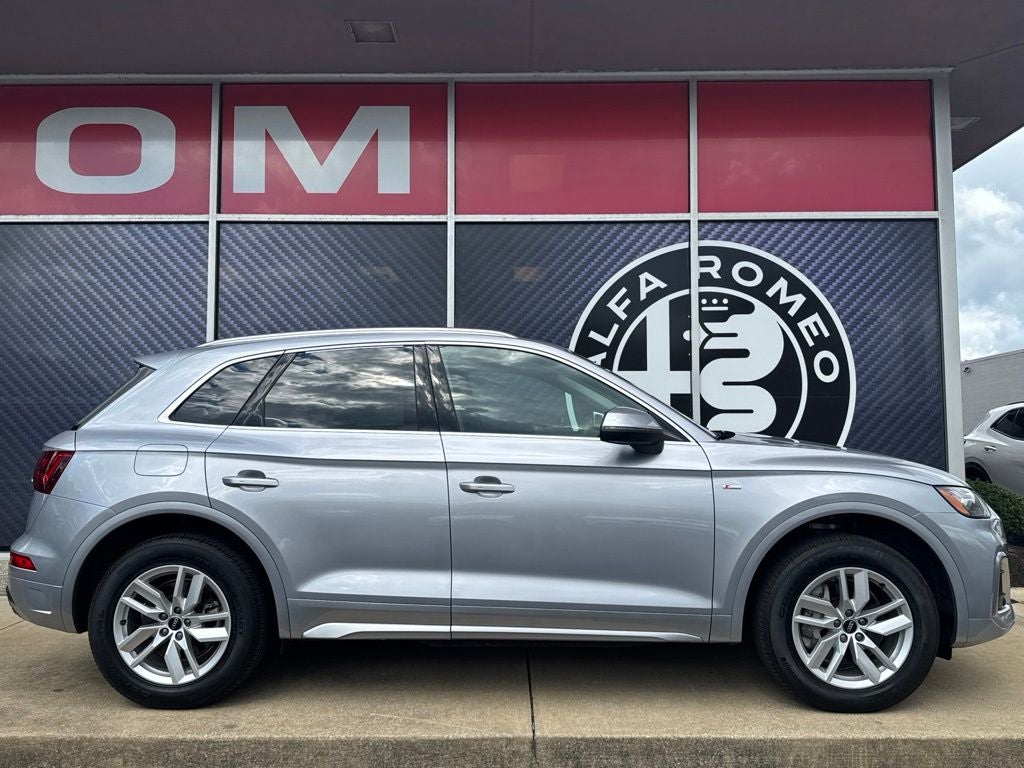 2023 Audi Q5 45 S line Premium quattro