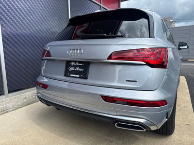 2023 Audi Q5 45 S line Premium quattro