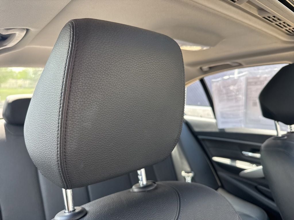 2013 BMW 3 Series 328i xDrive