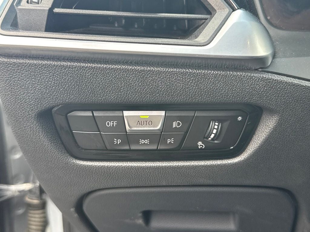 2019 BMW 3 Series 330i xDrive