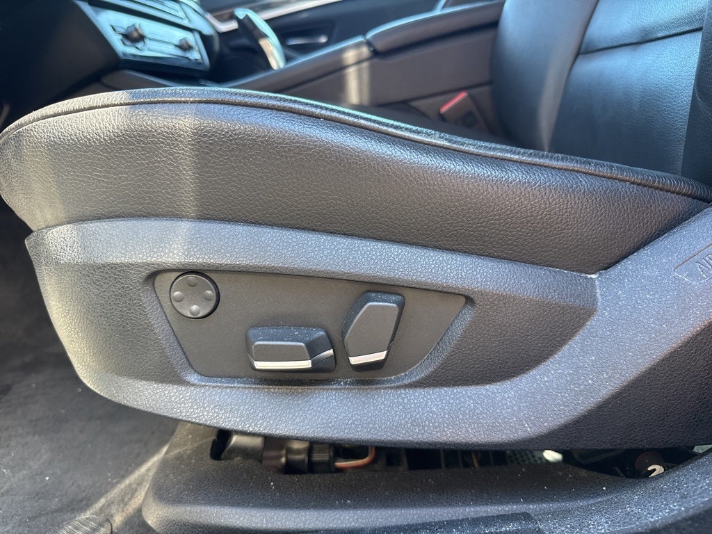 2013 BMW 5 Series 528i xDrive