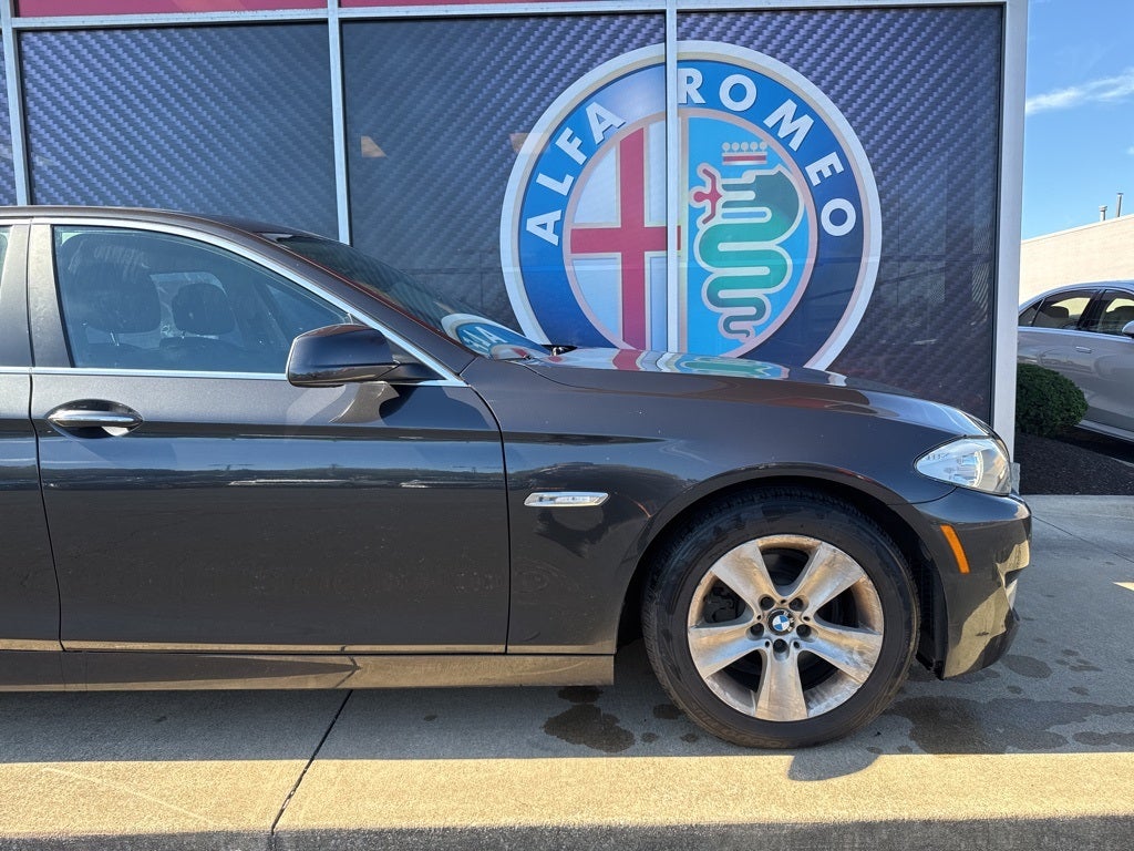 2013 BMW 5 Series 528i xDrive
