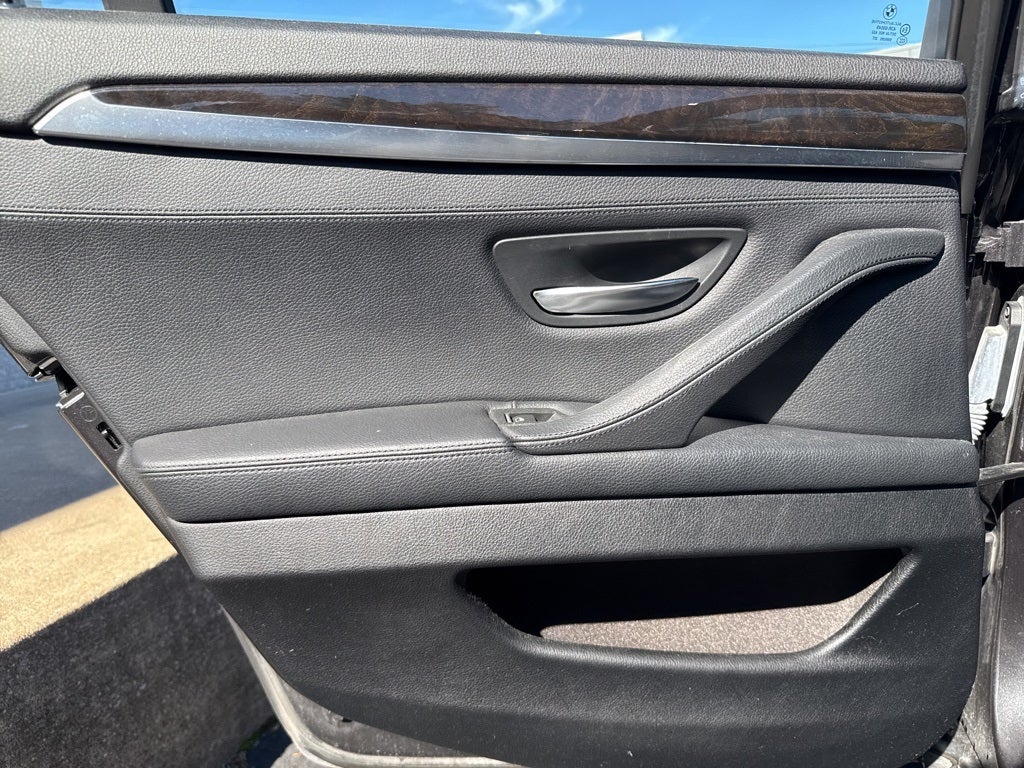 2013 BMW 5 Series 528i xDrive