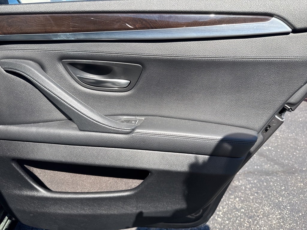 2013 BMW 5 Series 528i xDrive