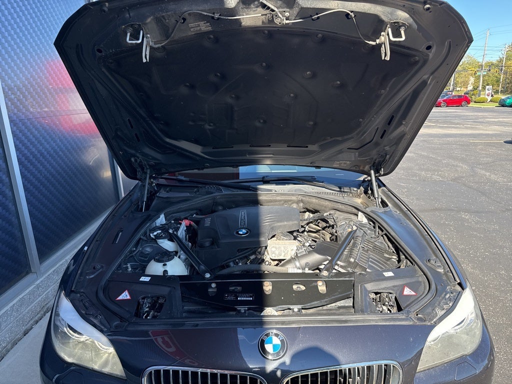 2013 BMW 5 Series 528i xDrive