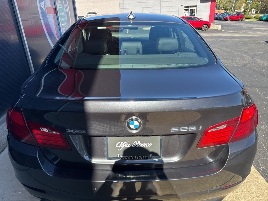 2013 BMW 5 Series 528i xDrive
