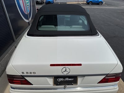 1995 Mercedes-Benz E-Class E 320 Base