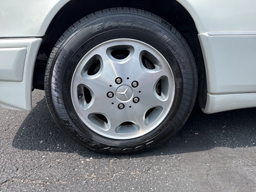 1995 Mercedes-Benz E-Class E 320 Base