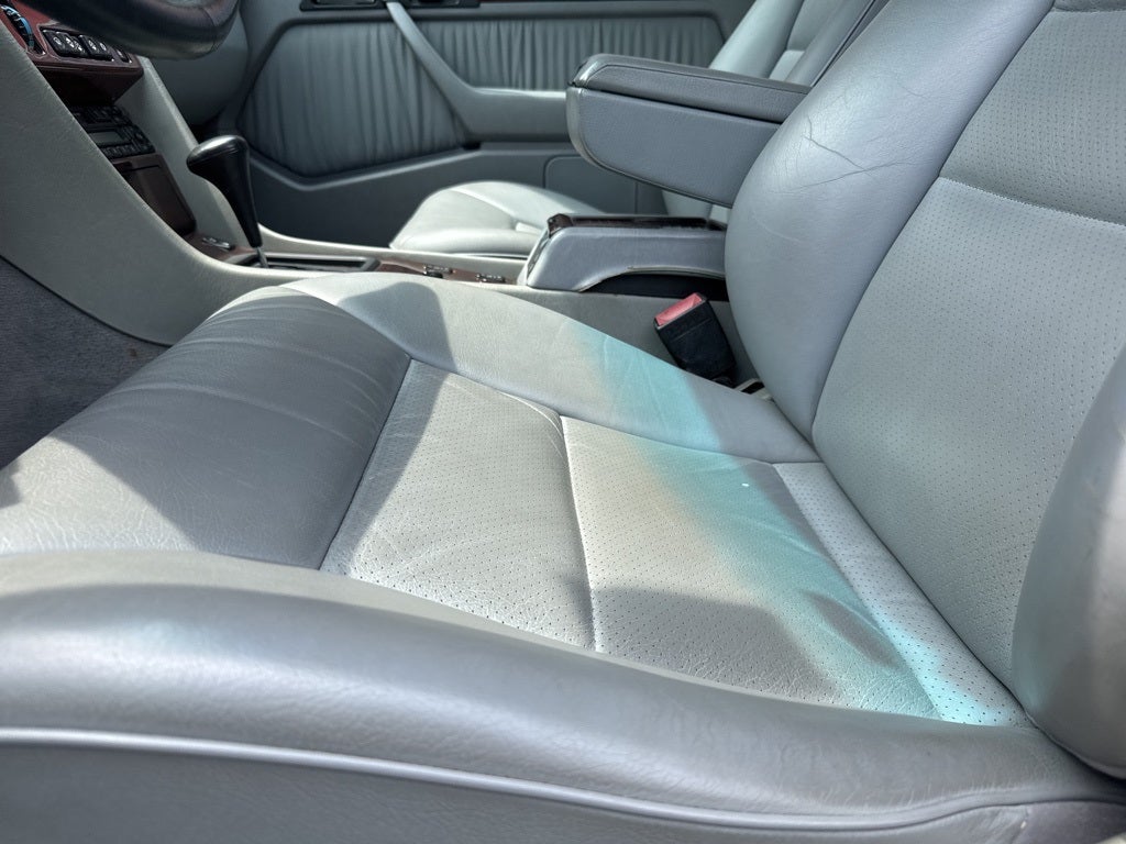 1995 Mercedes-Benz E-Class E 320 Base