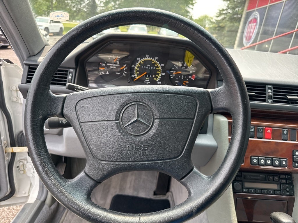 1995 Mercedes-Benz E-Class E 320 Base
