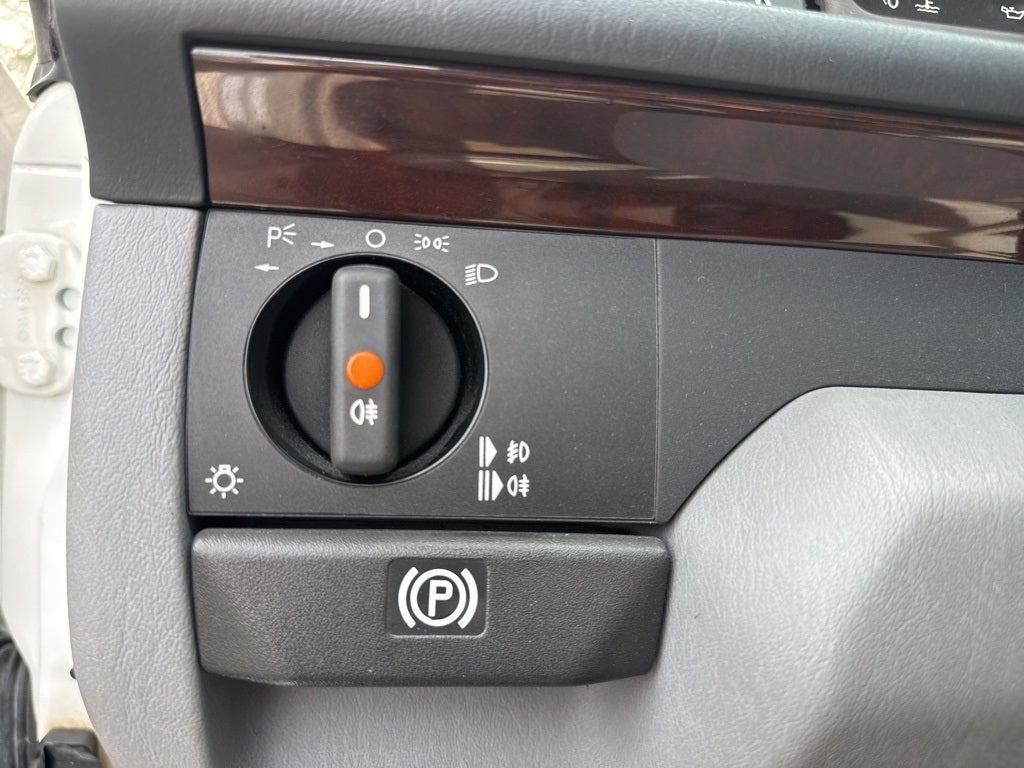 1995 Mercedes-Benz E-Class E 320 Base