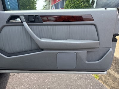 1995 Mercedes-Benz E-Class E 320 Base