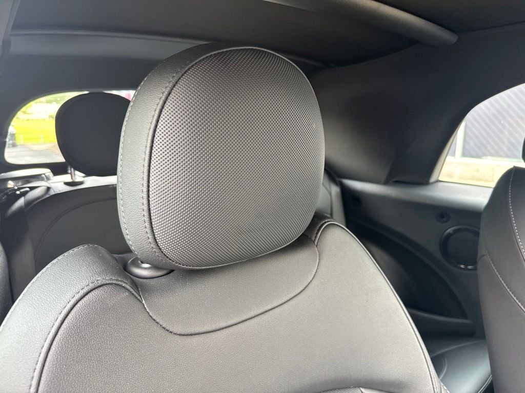 2024 MINI Cooper S Cooper S