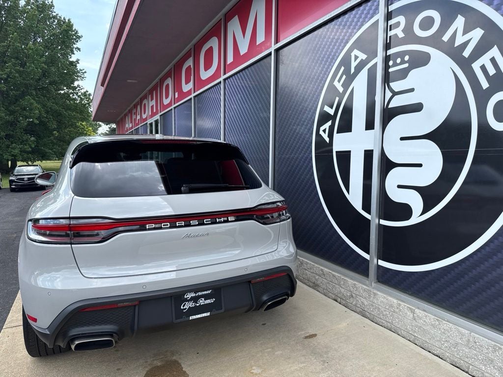 2024 Porsche Macan T