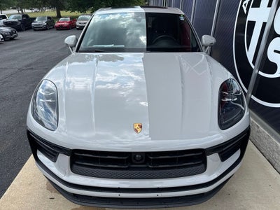 2024 Porsche Macan T