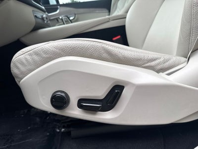 2023 Volvo XC90 B6 Plus 7-Seater