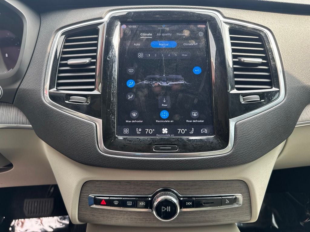 2023 Volvo XC90 B6 Plus 7-Seater