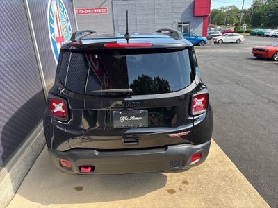 2023 Jeep Renegade Trailhawk