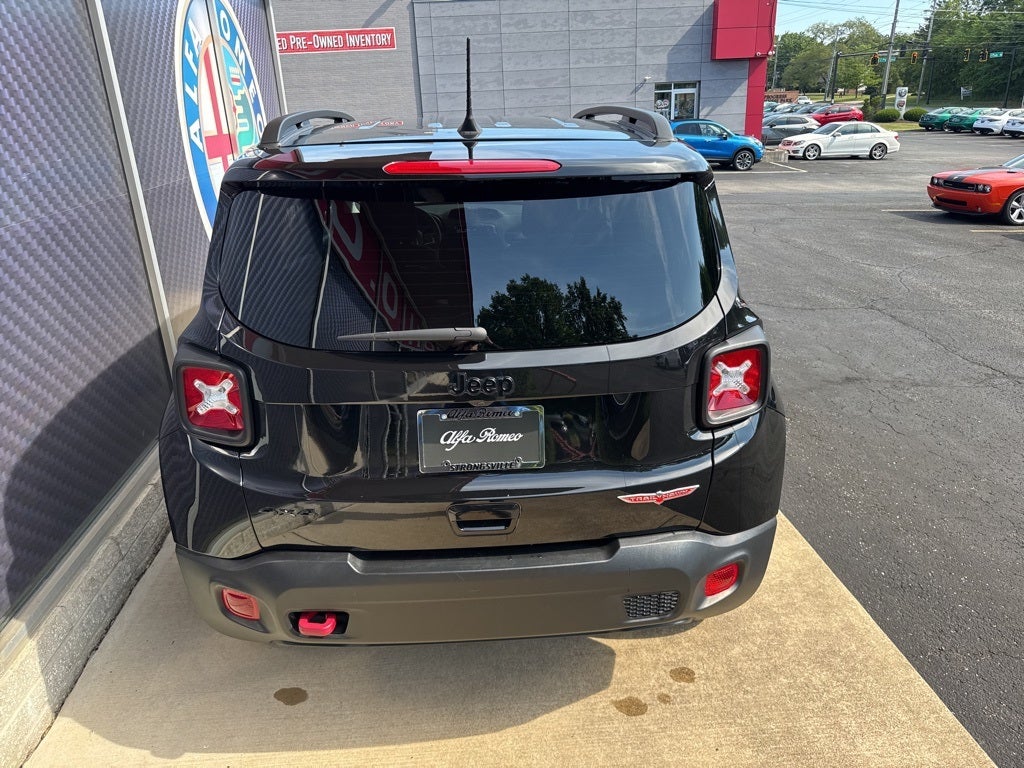 2023 Jeep Renegade Trailhawk