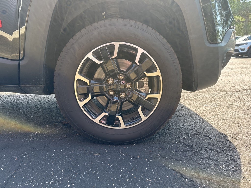 2023 Jeep Renegade Trailhawk