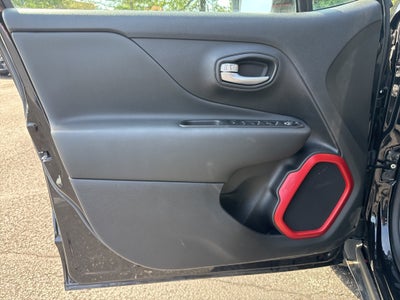 2023 Jeep Renegade Trailhawk