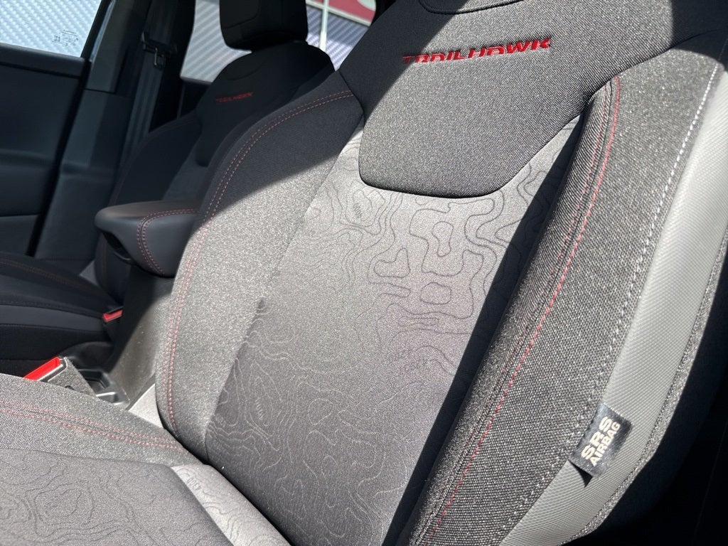 2023 Jeep Renegade Trailhawk